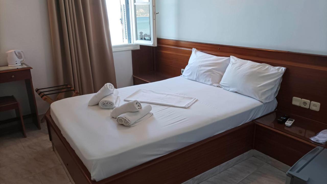 Leonidas Hotel 기티오 외부 사진