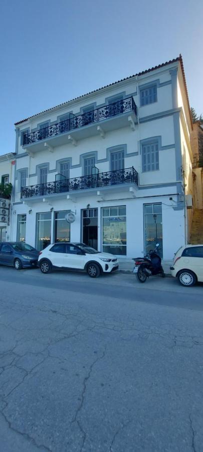 Leonidas Hotel 기티오 외부 사진
